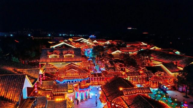 文化为核，融合创新：周至水街烟火巷子的多元发展之路